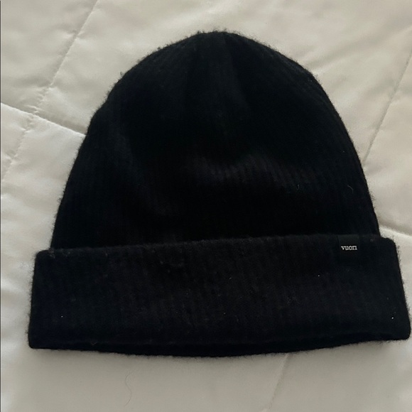 Vuori Other - Vuori Classic Black Beanie